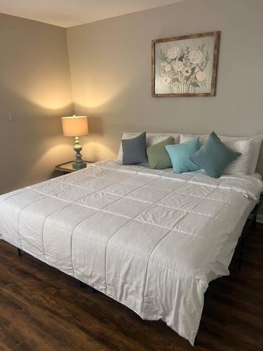Apartamento Indigo Downtownwalkable Kingbed Raleigh Exterior foto